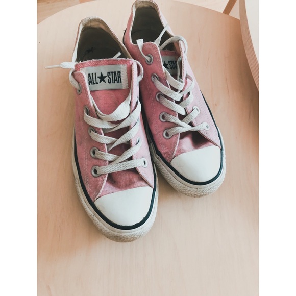 Converse Shoes - Pink Converse Sneakers - Size 6